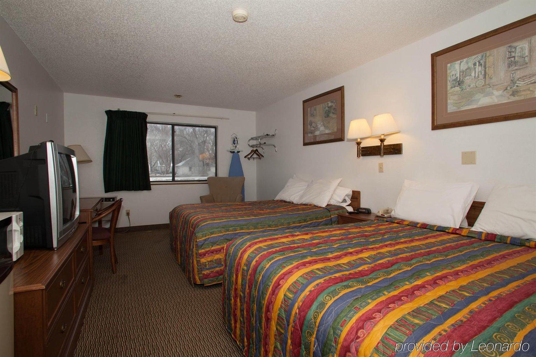 Super 8 By Wyndham Shenandoah Otel Dış mekan fotoğraf