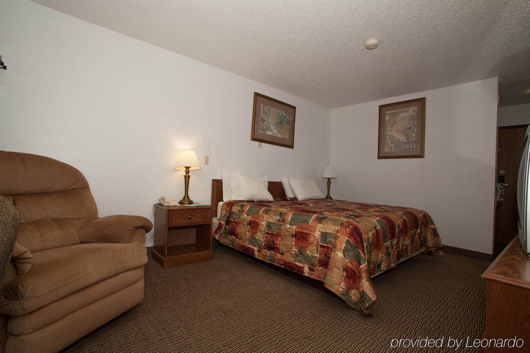 Super 8 By Wyndham Shenandoah Otel Dış mekan fotoğraf